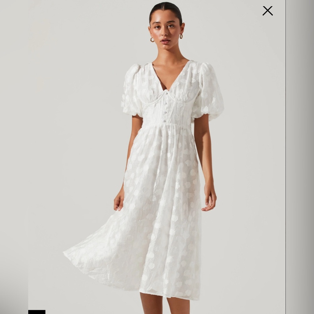 ASTR Dress white Jacquard